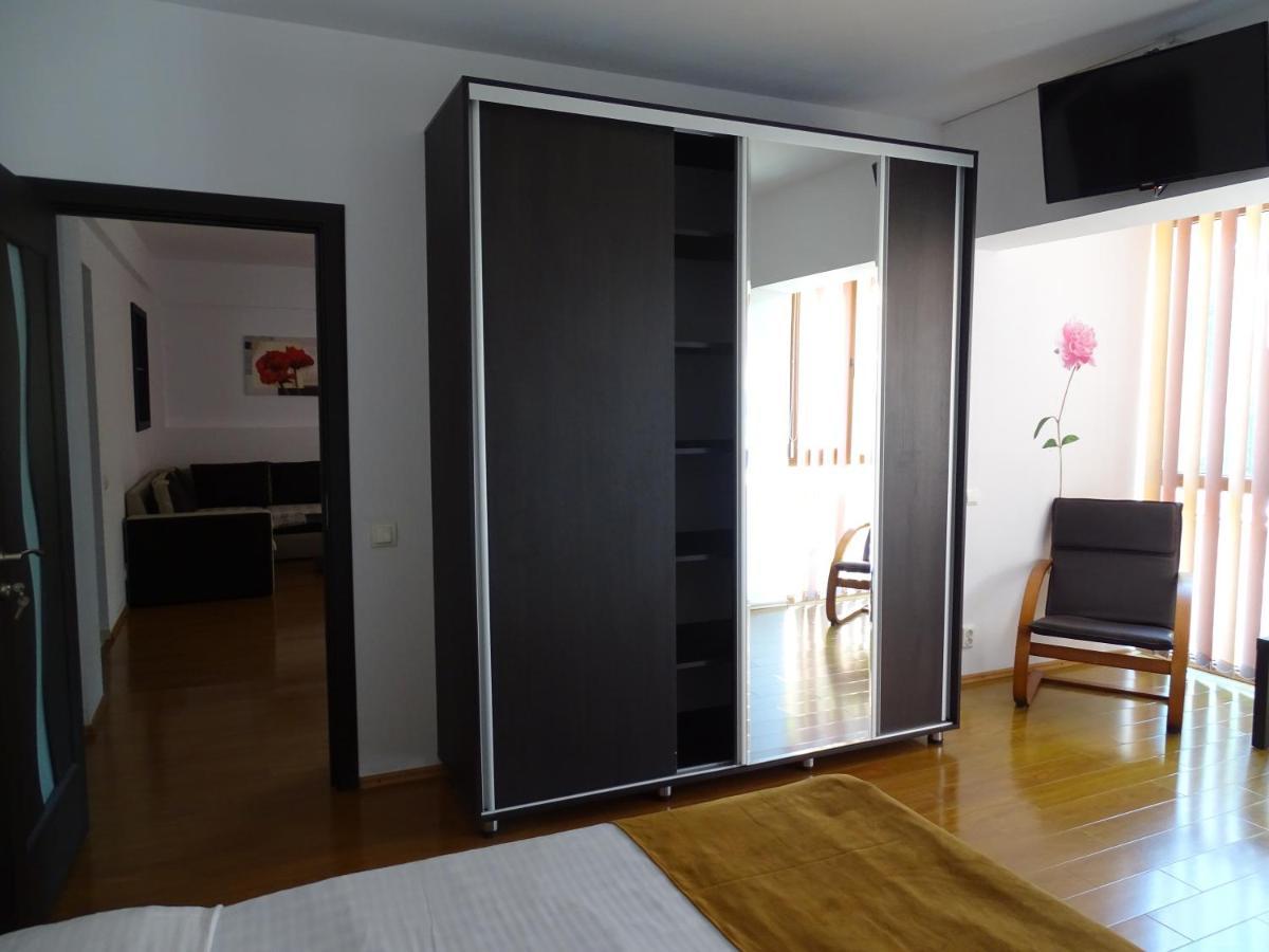 Alpin Residence Sinaia Luaran gambar